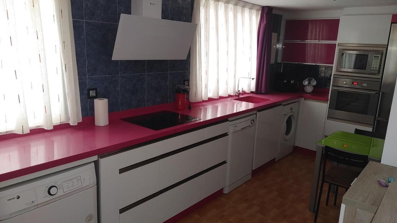 Apartamento Climatizado Vacacional Vilallonga Exterior foto